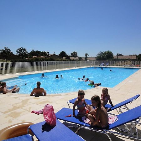 Domaine Les Forges Hotel Buitenkant foto